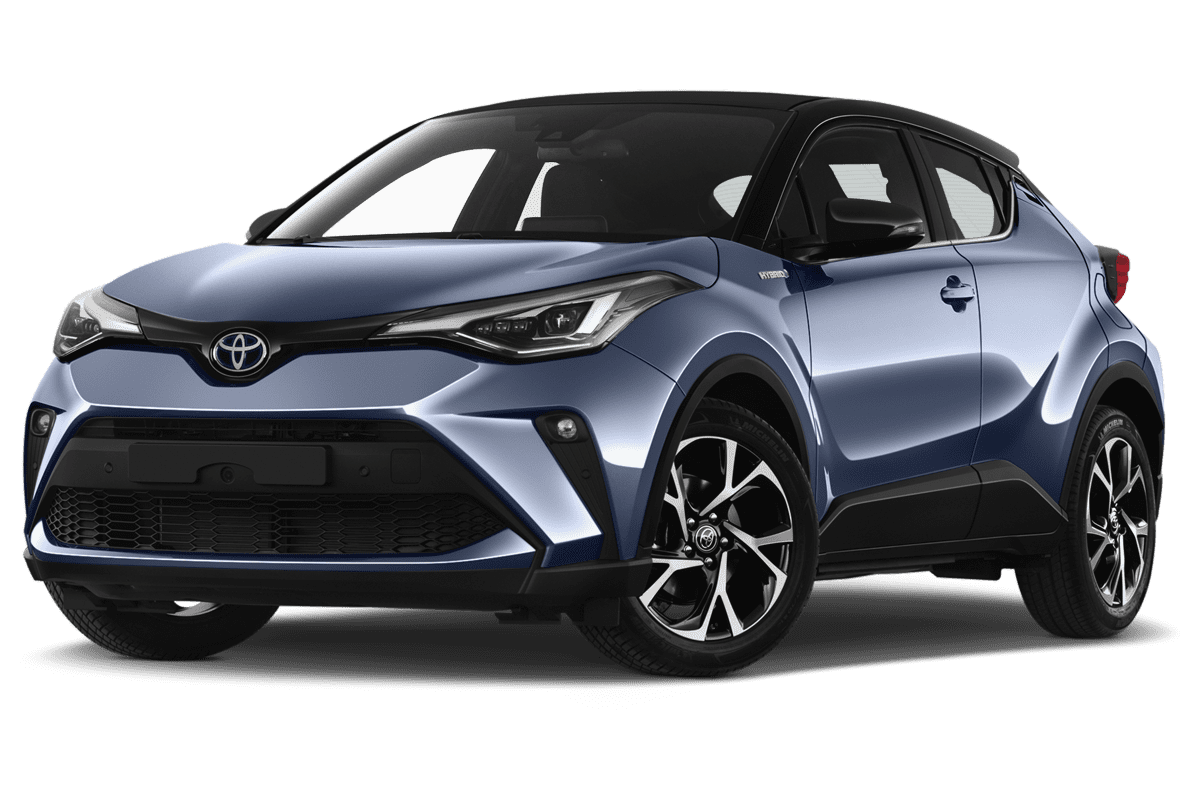 Tiefe, schräge Heckansicht eines Toyota C-HR, freigestellt