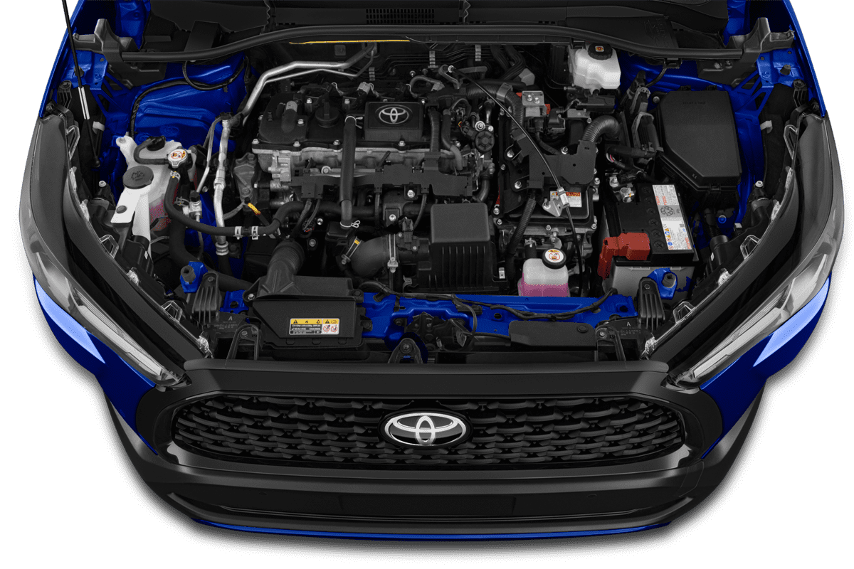Motorraum eines Toyota Corolla Cross Hybrid