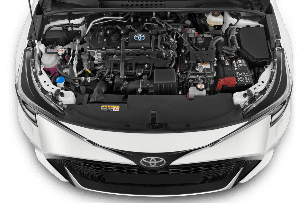 Motorraum eines Toyota Corolla Hybrid