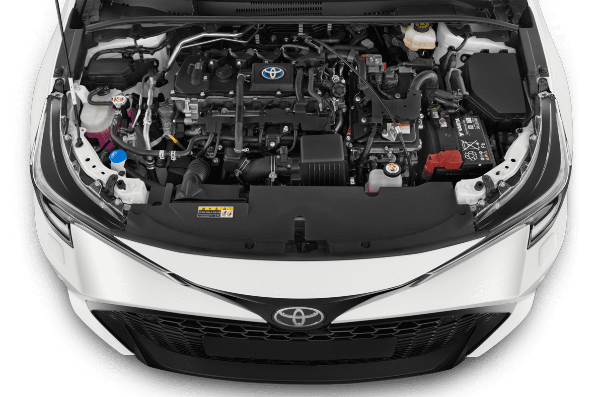 Motorraum eines Toyota Corolla Hybrid