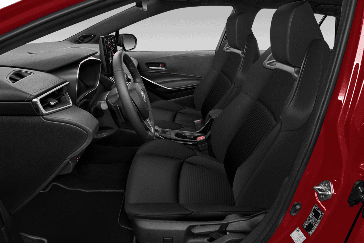 Vordersitze eines Toyota Corolla Touring Sports Hybrid