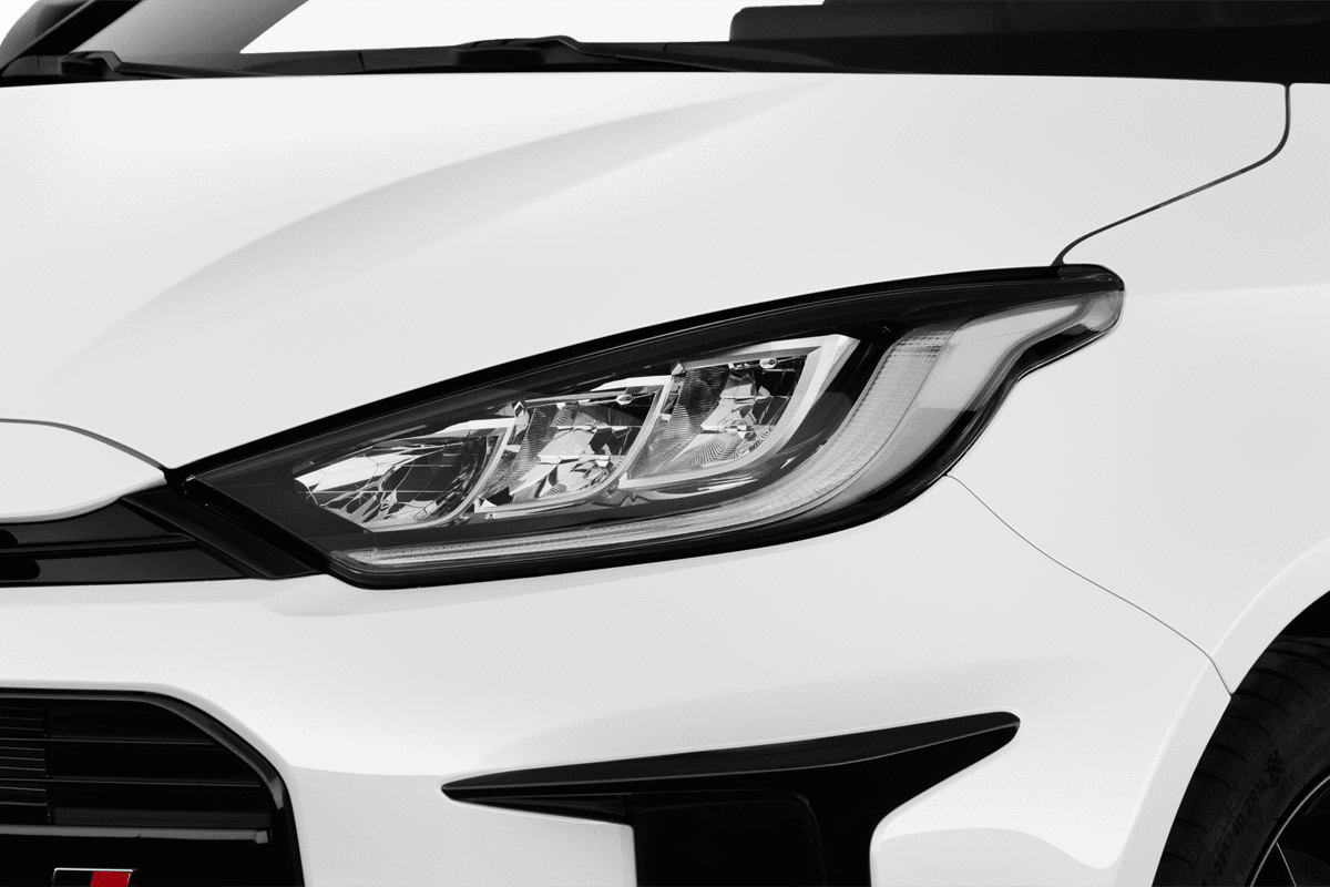 Frontscheinwerfer eines Toyota Yaris GR