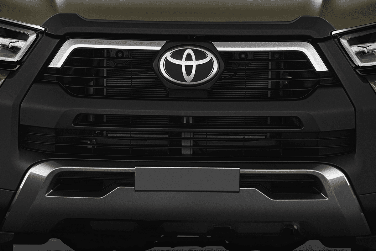 Kühlergrill eines Toyota Hilux