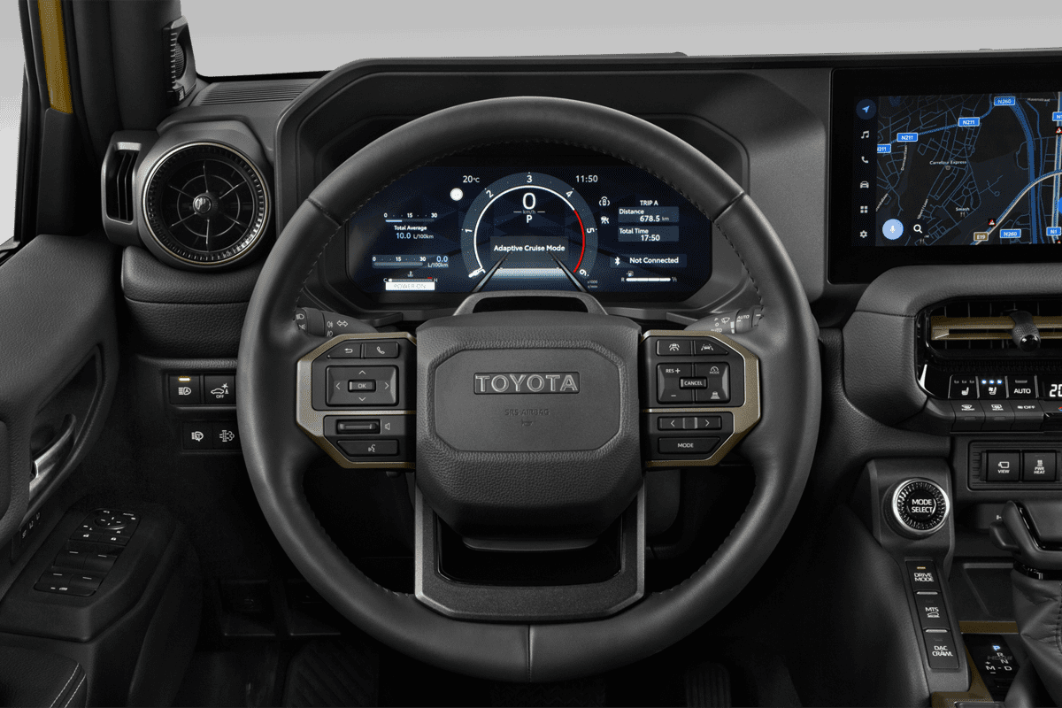 Lenkrad eines Toyota Land Cruiser