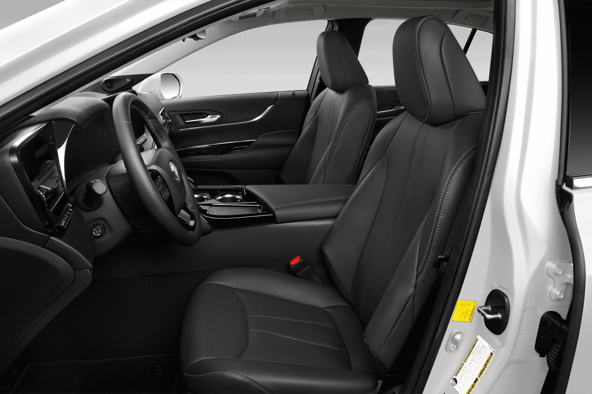 Vordersitze eines Toyota Mirai