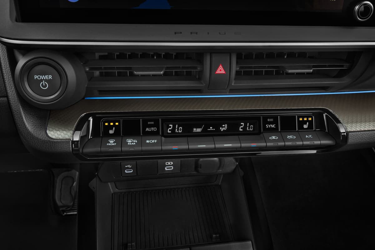 Klimasteuerung eines Toyota Prius Plug-in Hybrid