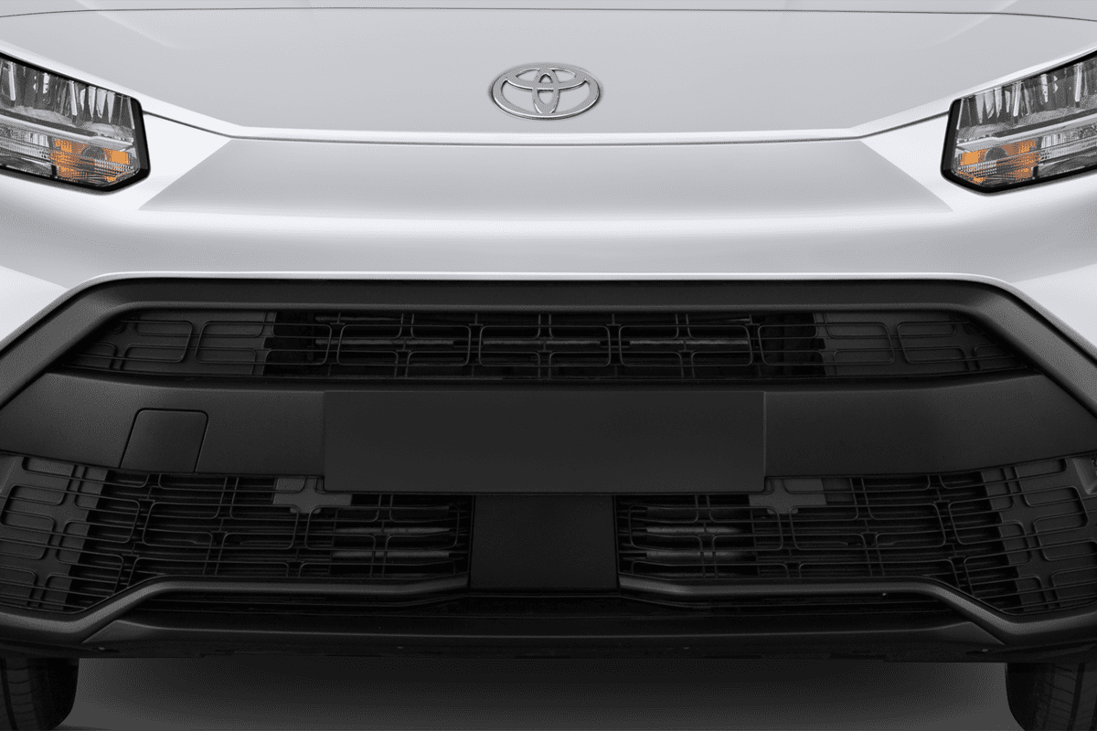 Kühlergrill eines Toyota Proace City