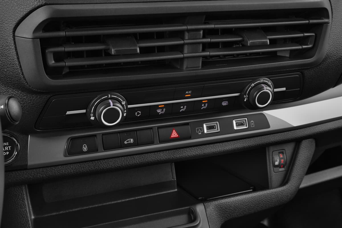 Klimasteuerung eines Toyota Proace Electric