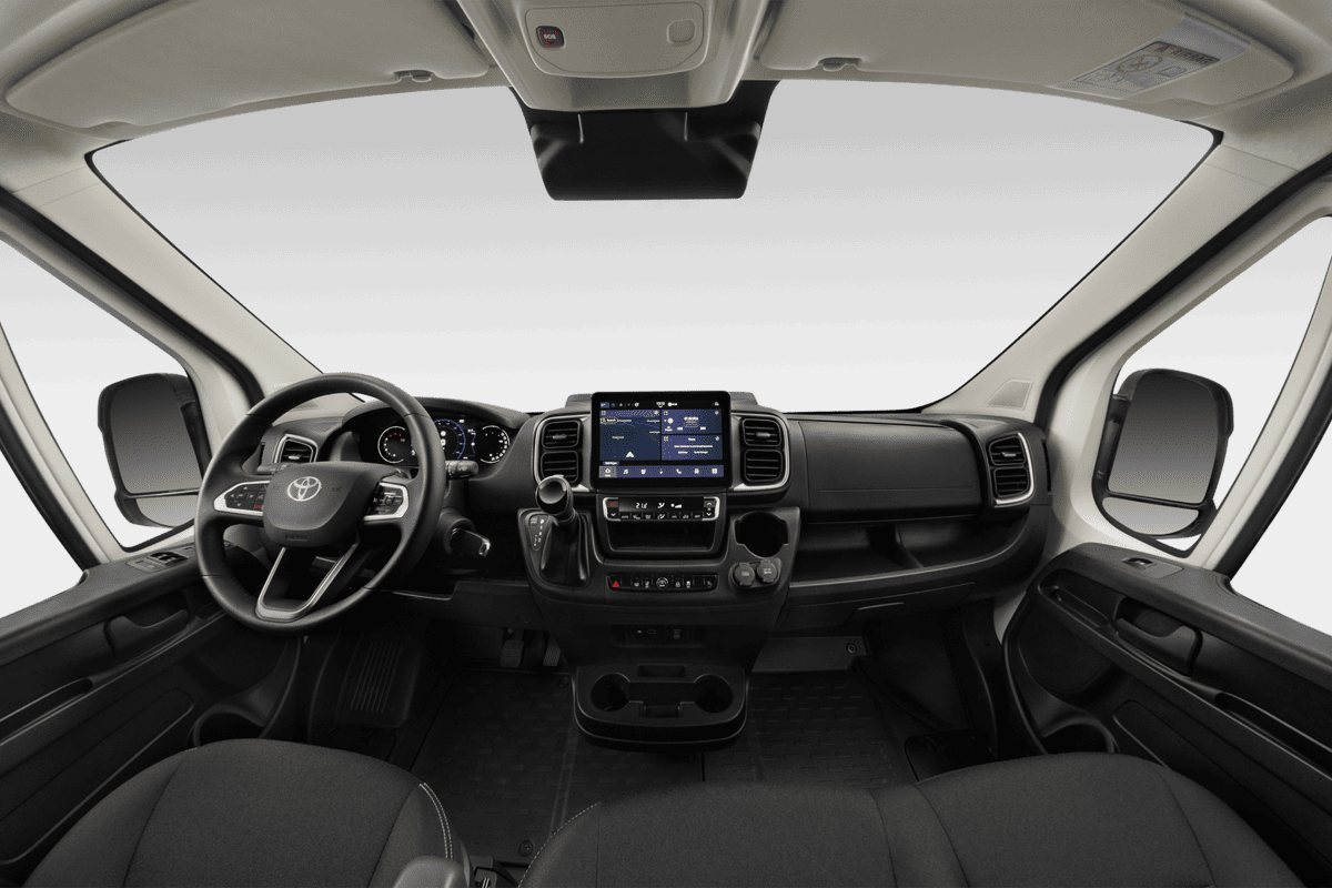 Armaturenbrett eines Toyota Proace Max