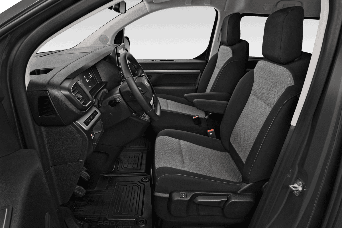 Vordersitze eines Toyota Proace Verso