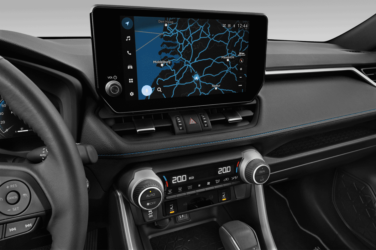 Mittelkonsole eines Toyota RAV4 Plug-In-Hybrid