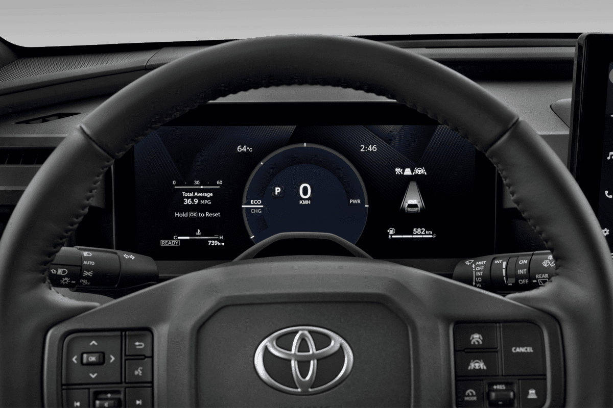 Kombiinstrument eines Toyota RAV4 Hybrid (neues Modell)
