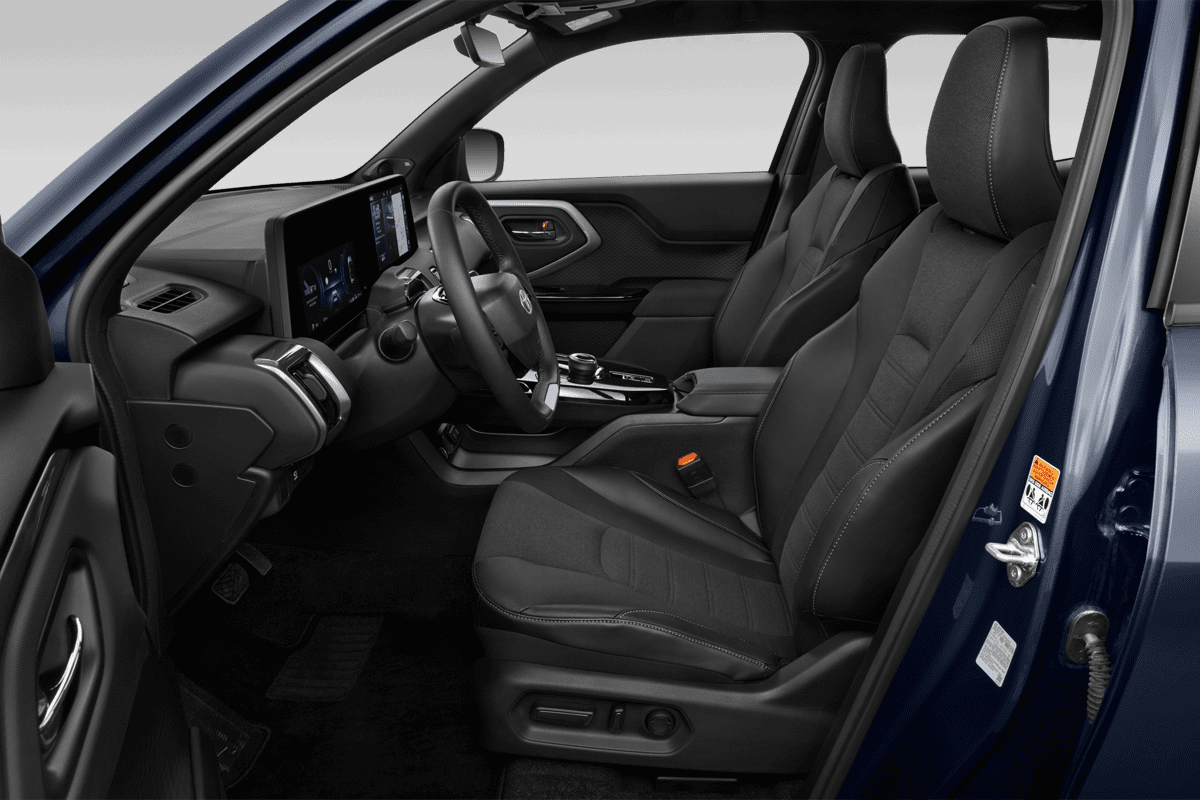 Vordersitze eines Toyota Urban Cruiser (neues Modell)