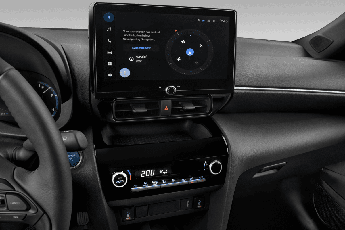 Mittelkonsole eines Toyota Yaris Cross Hybrid
