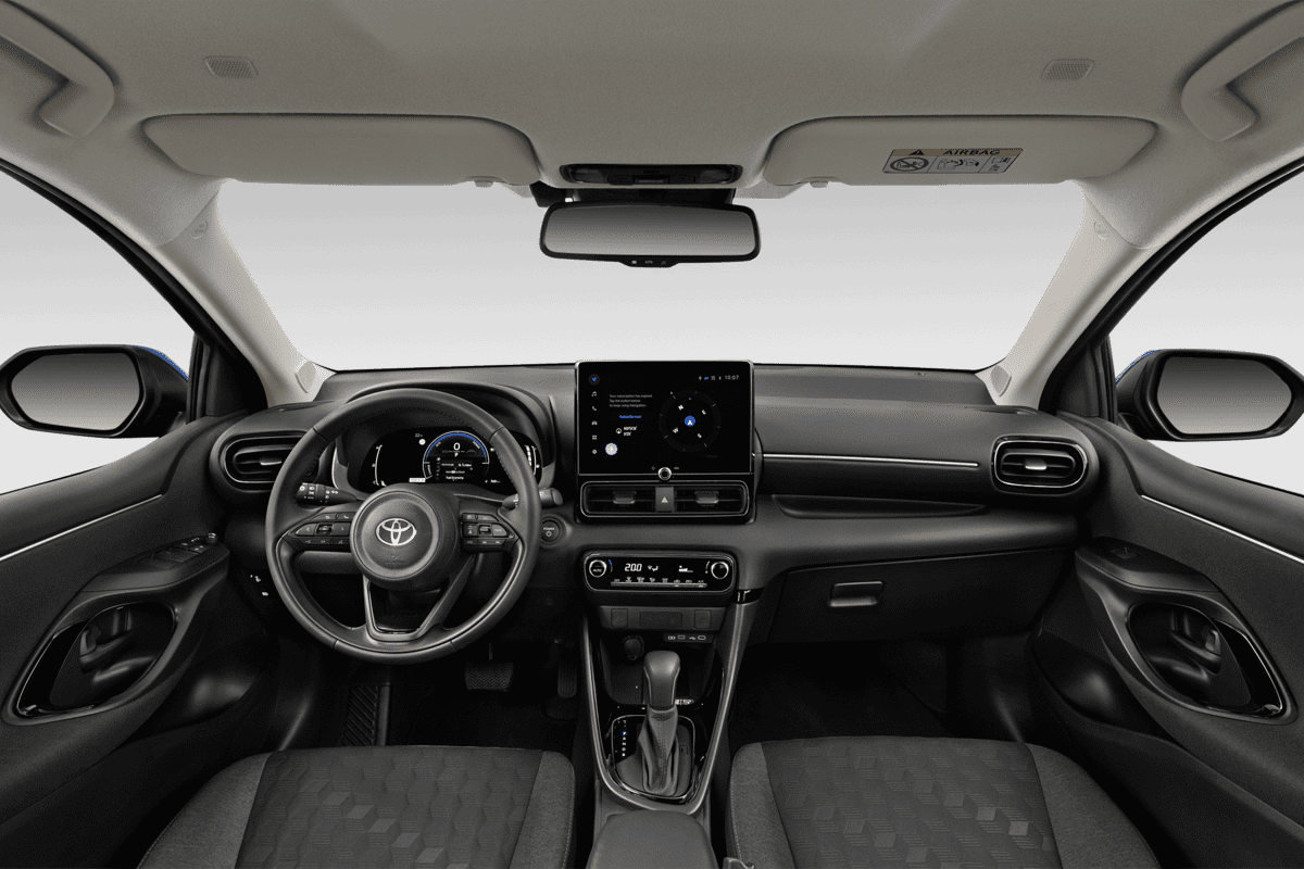 Armaturenbrett eines Toyota Yaris Hybrid