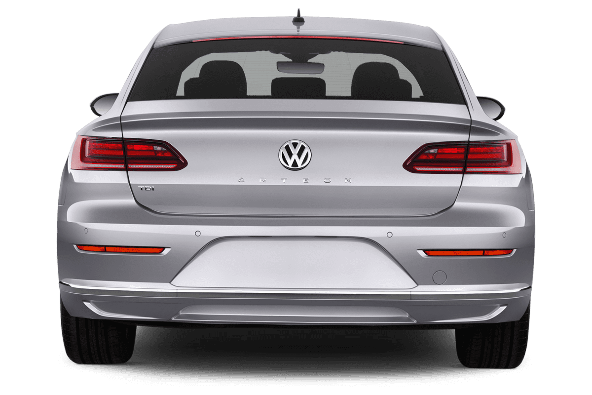 Heckansicht eines VW Arteon Plug-in-Hybrid
