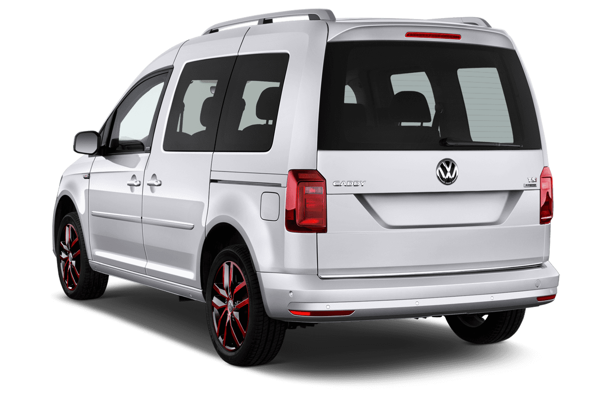 Schräge Heckansicht eines VW Caddy TGI, freigestellt