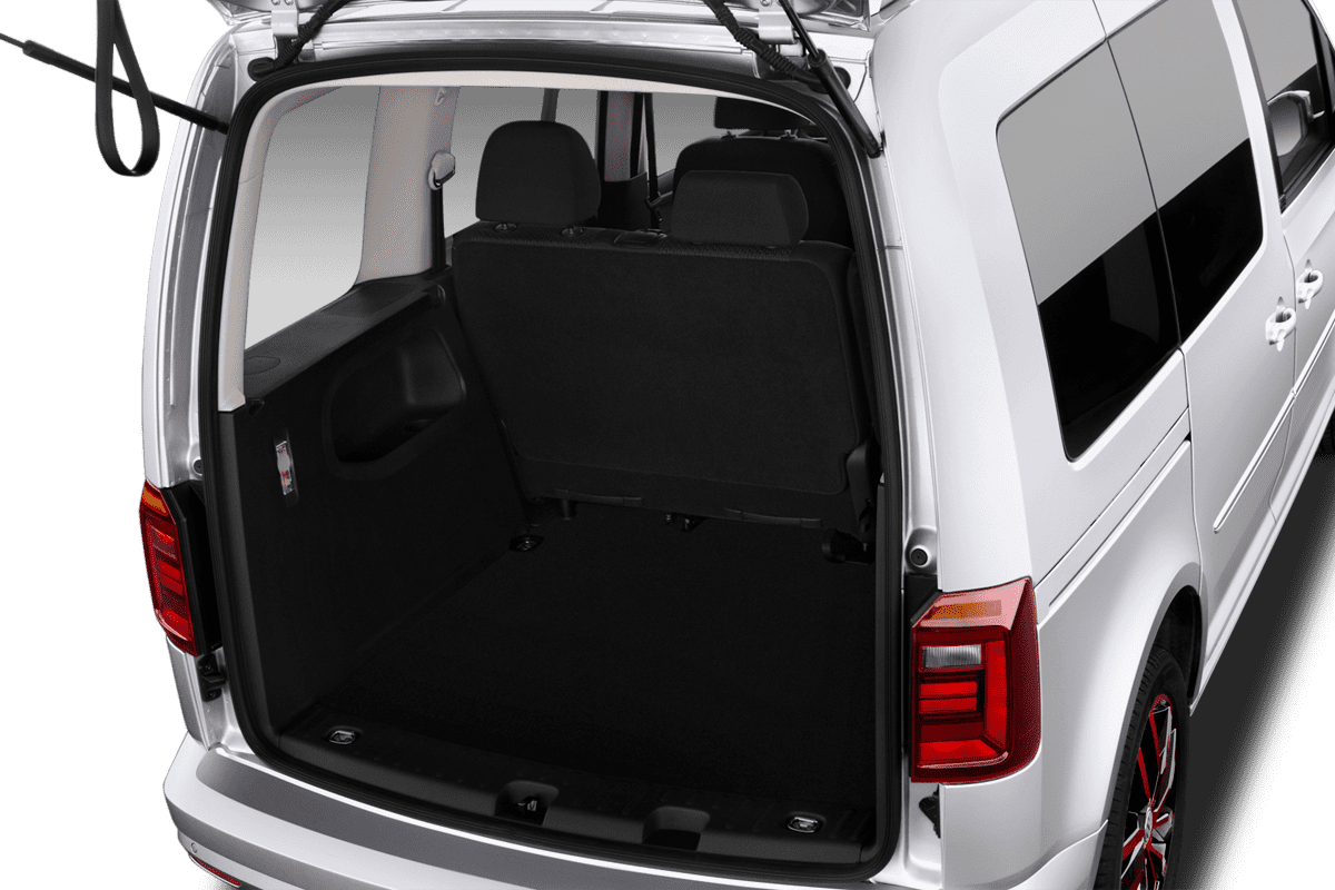Kofferraum eines VW Caddy TGI