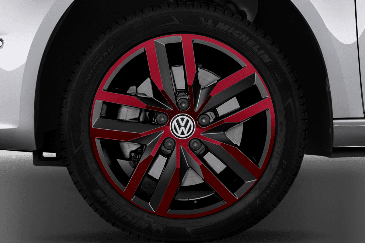 Radkappe oder Felge eines VW Caddy TGI