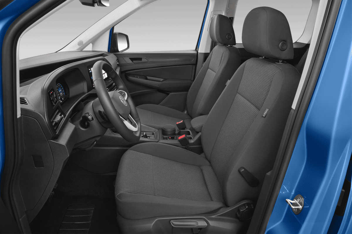 Vordersitze eines VW Caddy California