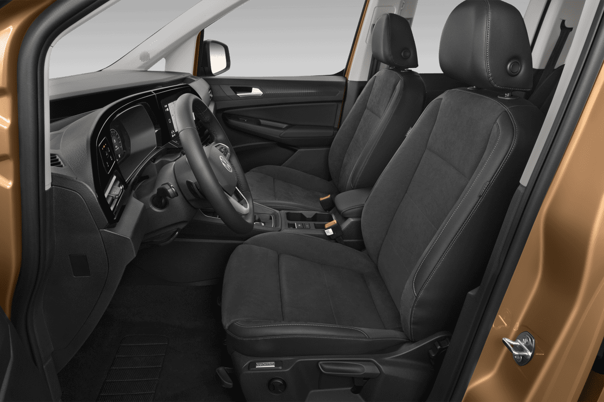 Vordersitze eines VW Caddy Maxi GOAL