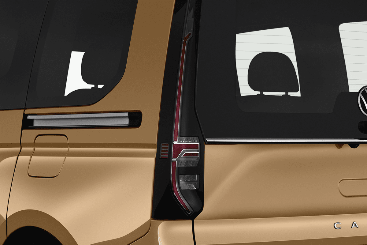 Heckleuchten eines VW Caddy Maxi GOAL