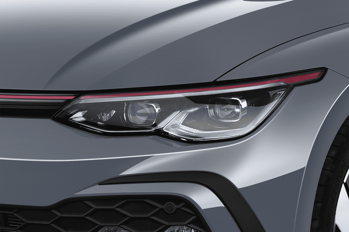 Frontscheinwerfer eines VW Golf 8 GTI