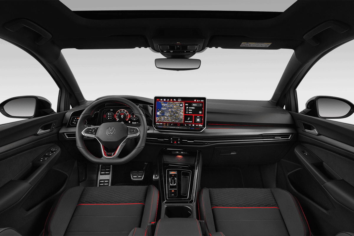 Armaturenbrett eines VW Golf 8 GTI Clubsport