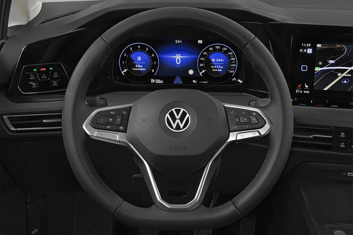 Lenkrad eines VW Golf 8 Edition 50 