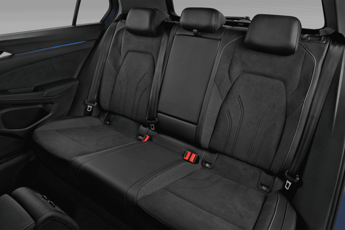 Rücksitzbank eines VW Golf 8