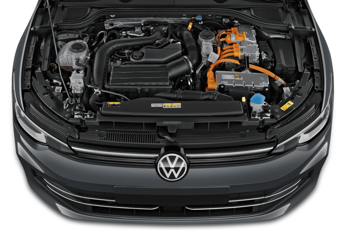 Motorraum eines VW Golf 8 Plug-in-Hybrid