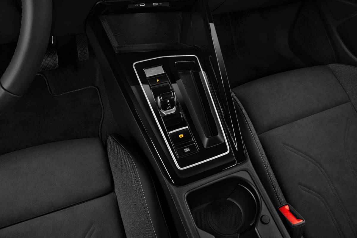 Schaltknüppel eines VW Golf 8 Plug-in-Hybrid