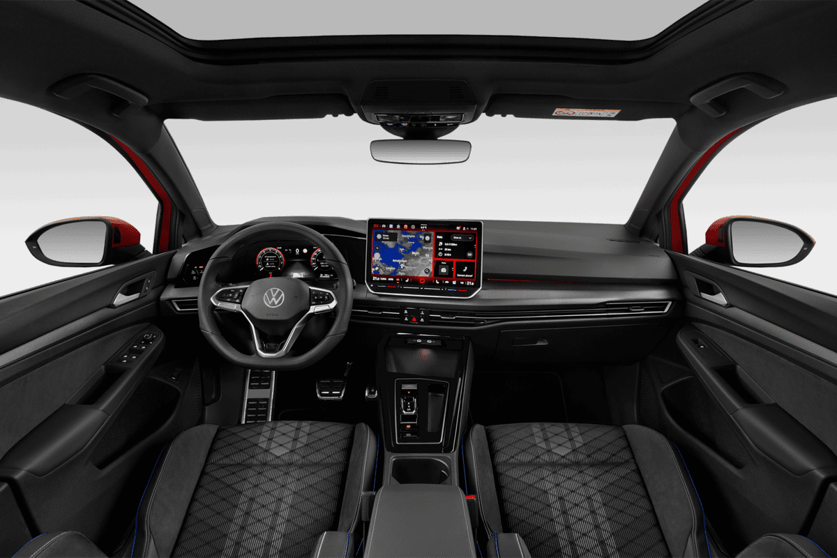 Armaturenbrett eines VW Golf 8 Variant