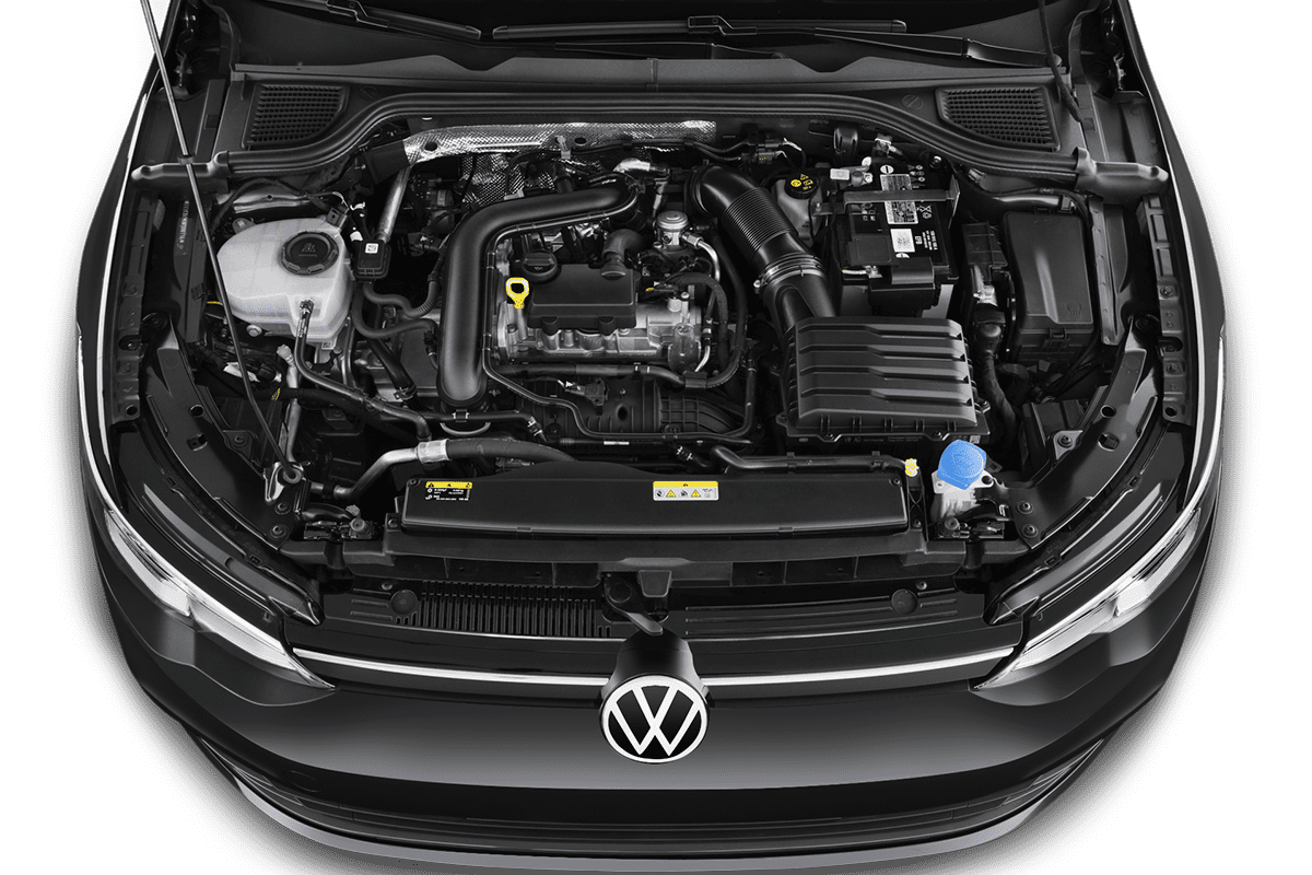Motorraum eines VW Golf 8 Variant GOAL