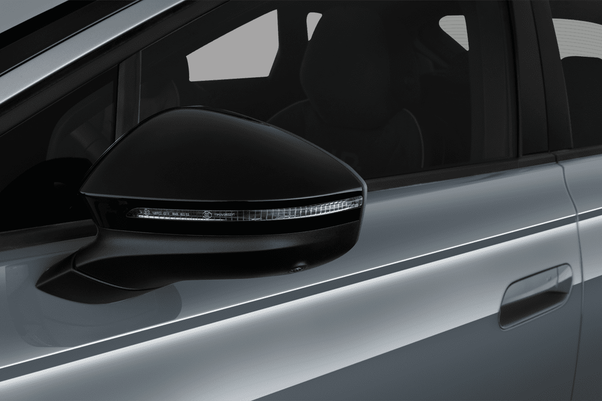 Rückspiegel eines VW ID.7