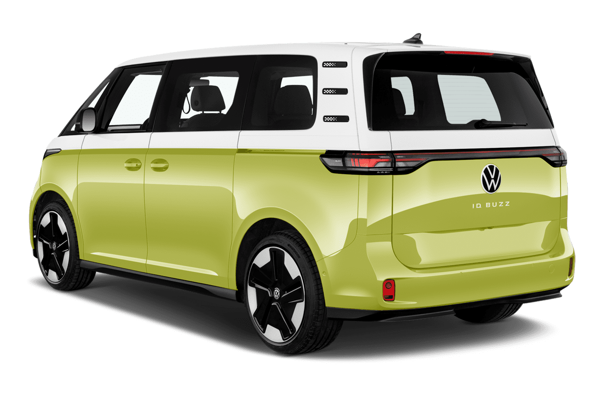 Schräge Heckansicht eines VW ID. Buzz, freigestellt