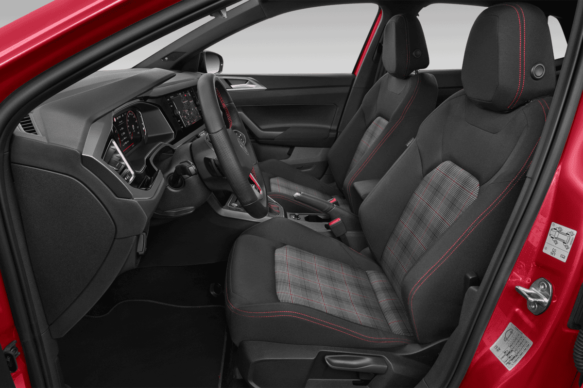 Vordersitze eines VW Polo GTI