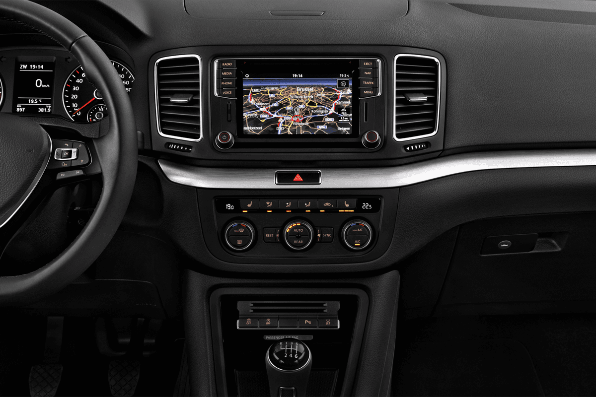 Mittelkonsole eines VW Sharan ACTIVE