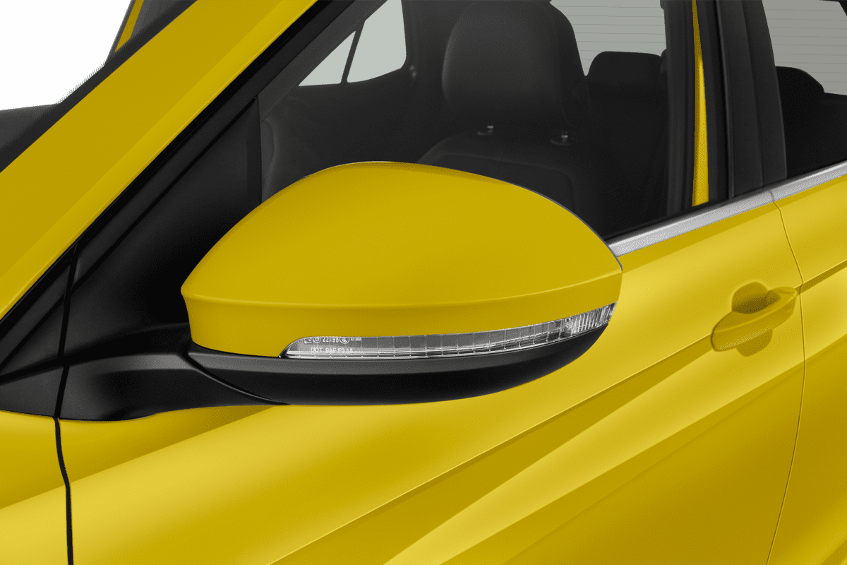 Rückspiegel eines VW T-Cross ENERGY