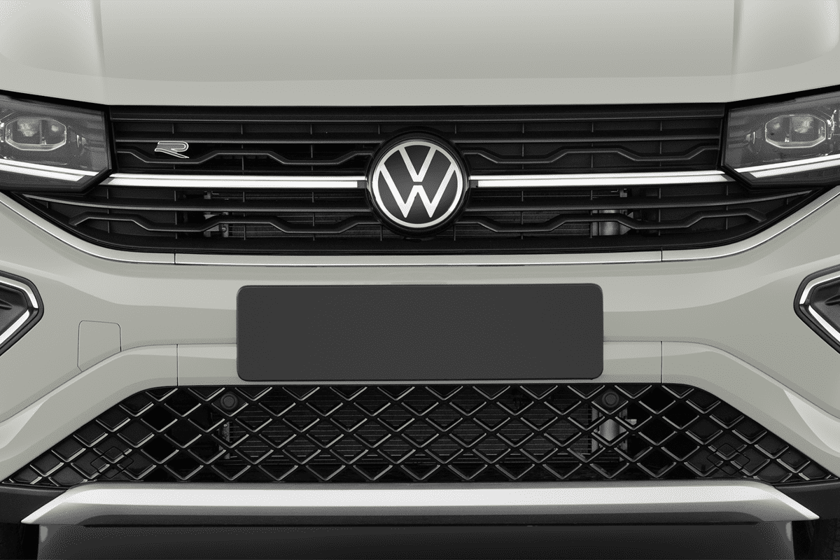 Kühlergrill eines VW T-Cross