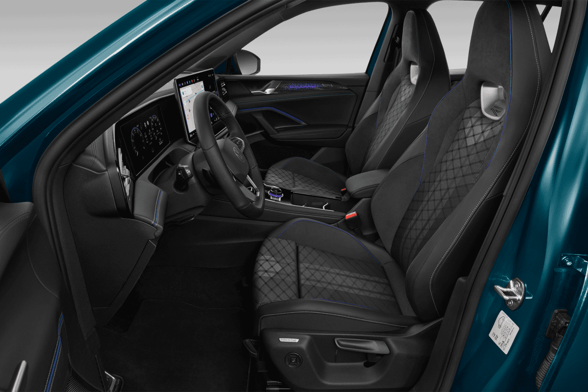 Vordersitze eines VW Tiguan eHybrid ENERGY