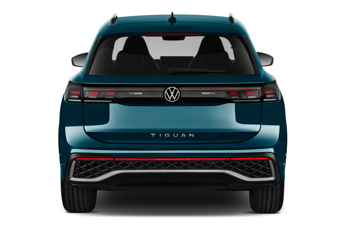 Heckansicht eines VW Tiguan eHybrid ENERGY