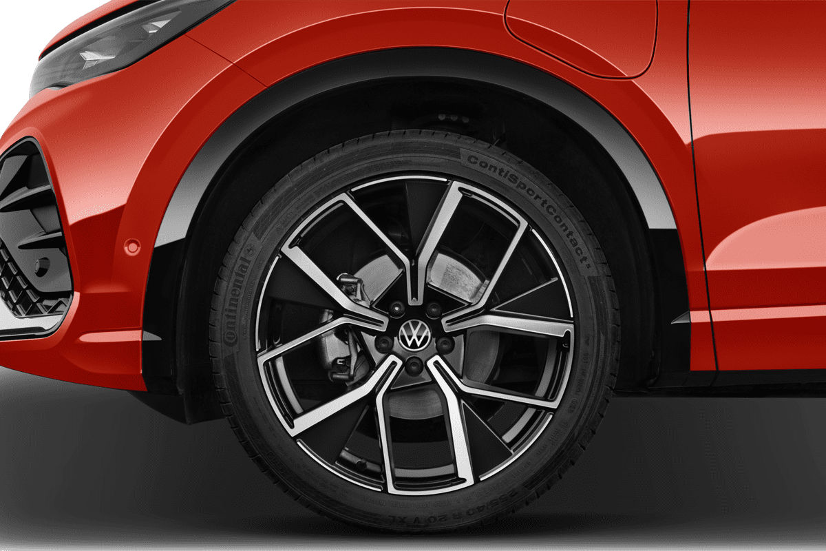 Radkappe oder Felge eines VW Tiguan