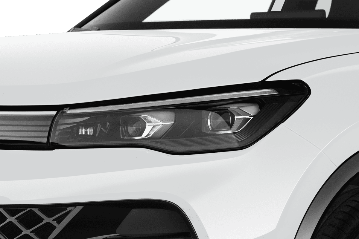 Frontscheinwerfer eines VW Tiguan eHybrid 