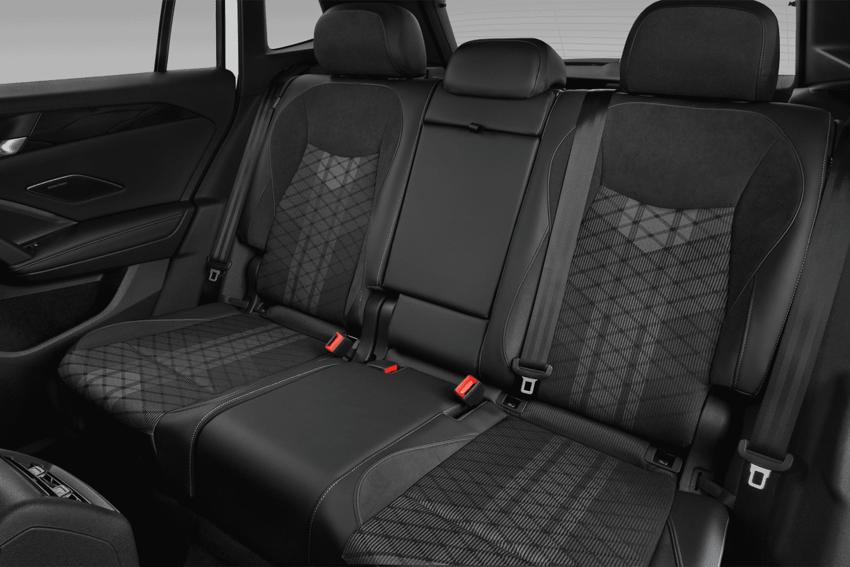 Rücksitzbank eines VW Tiguan eHybrid 