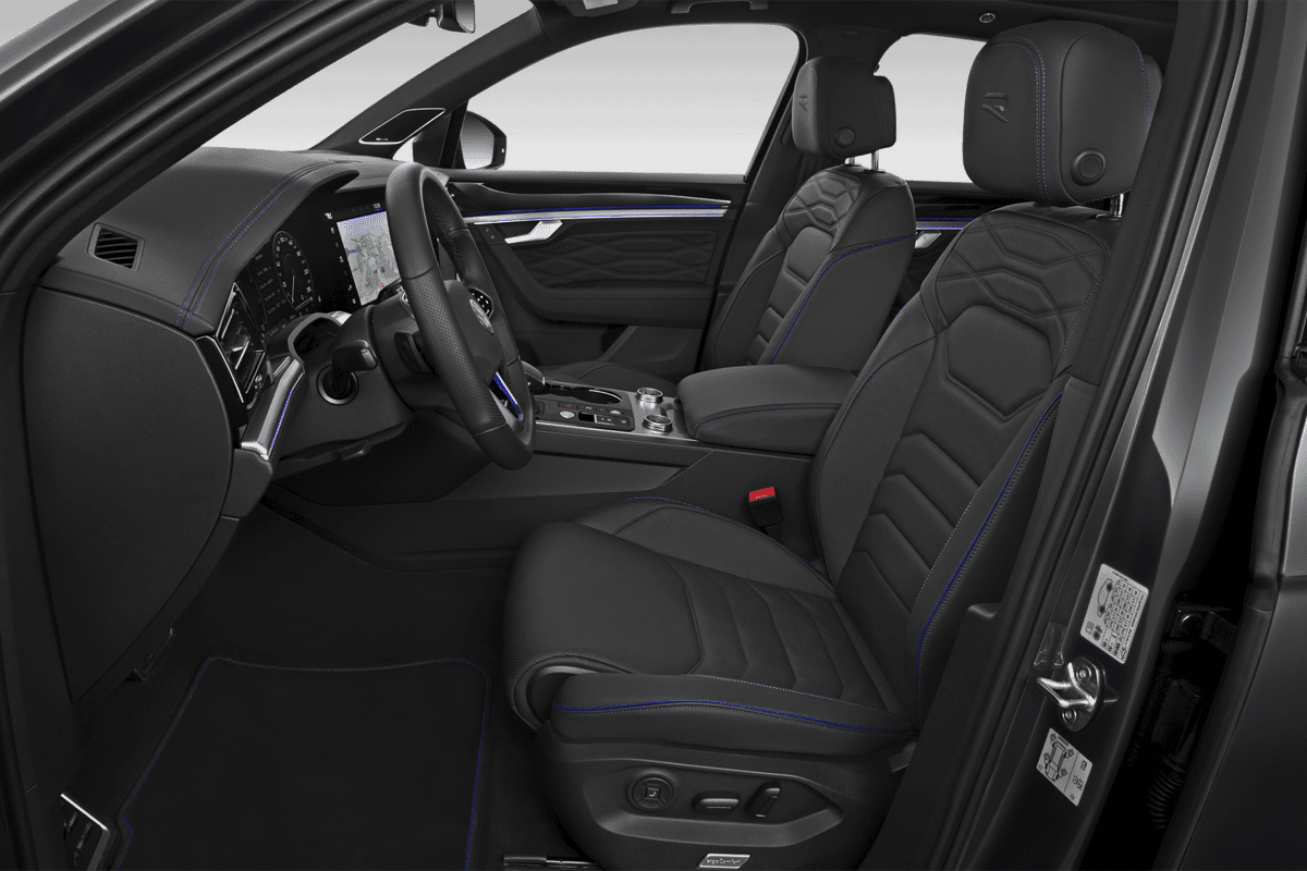 Vordersitze eines VW Touareg R