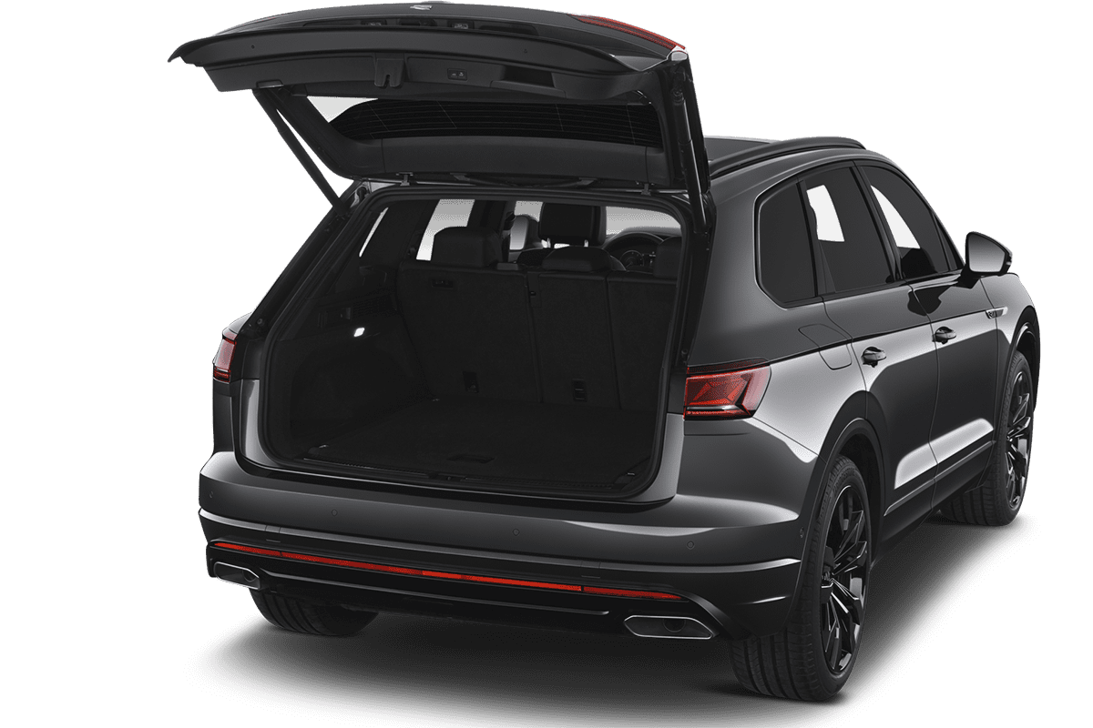 Kofferraum eines VW Touareg R