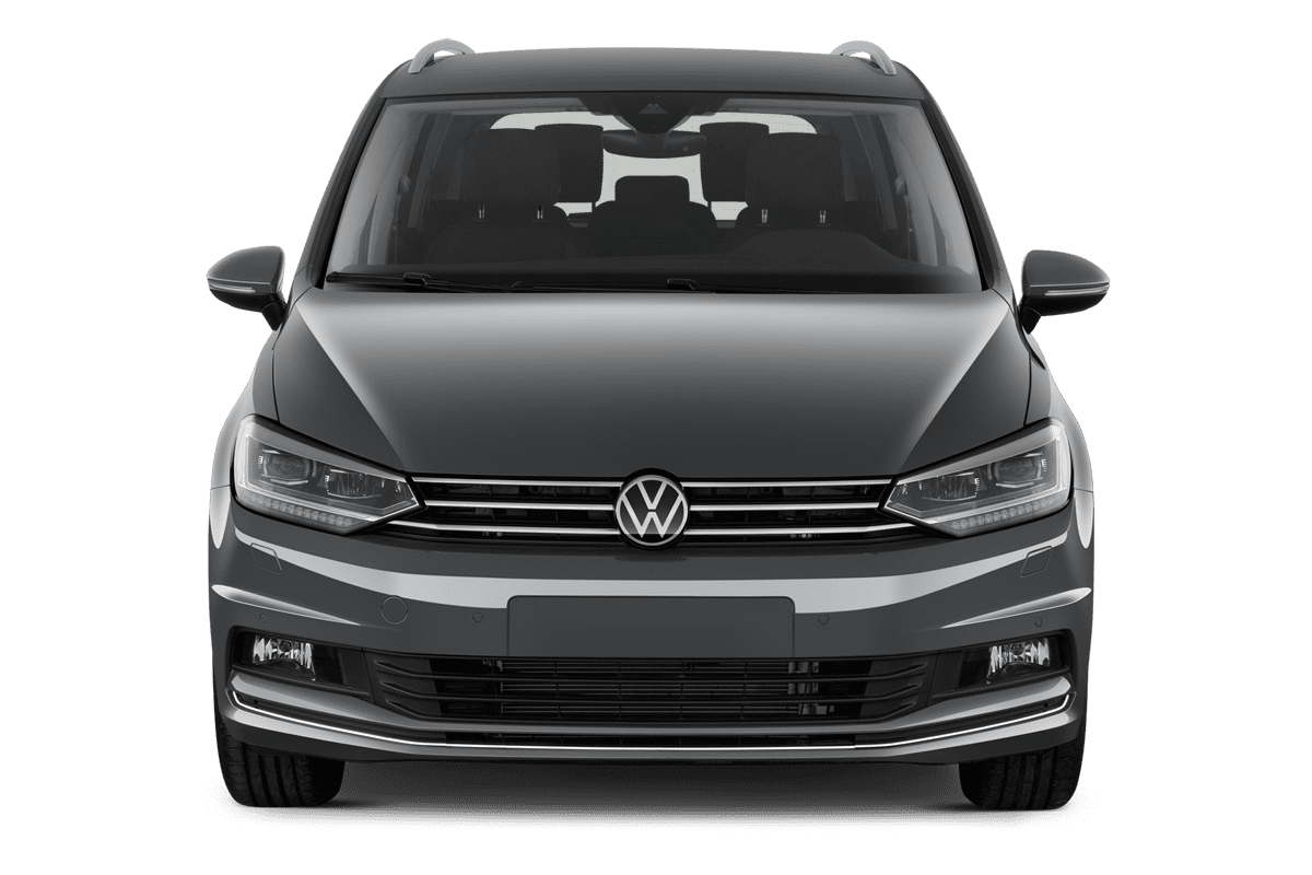 Frontansicht eines VW Touran, freigestellt