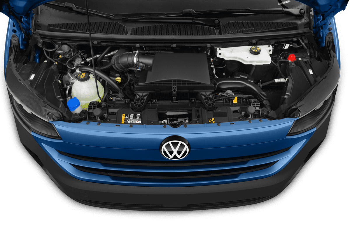 Motorraum eines VW Transporter Kastenwagen 