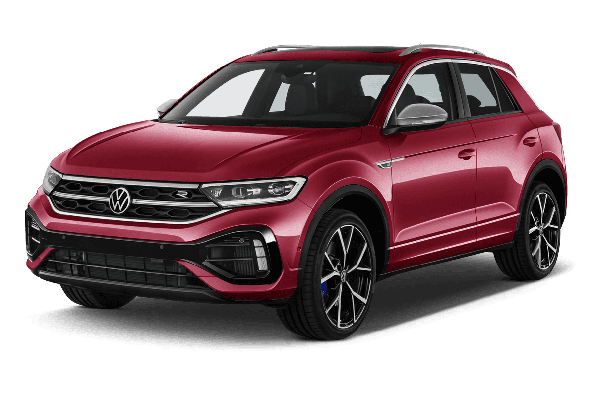 Schräge Frontansicht auf einen Volkswagen T-Roc, freigestellt